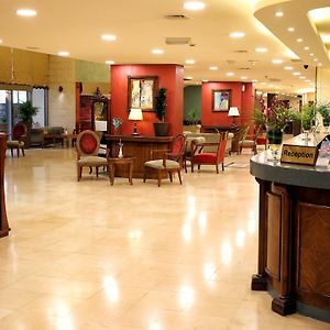 Al Fanar Palace Hotel And Suites